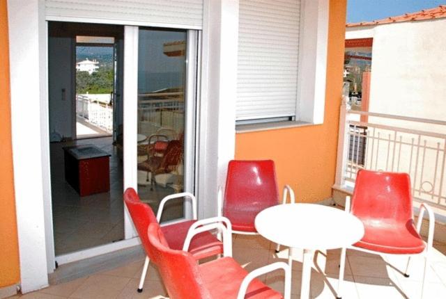 Avra Apartments Limenaria  Camera foto